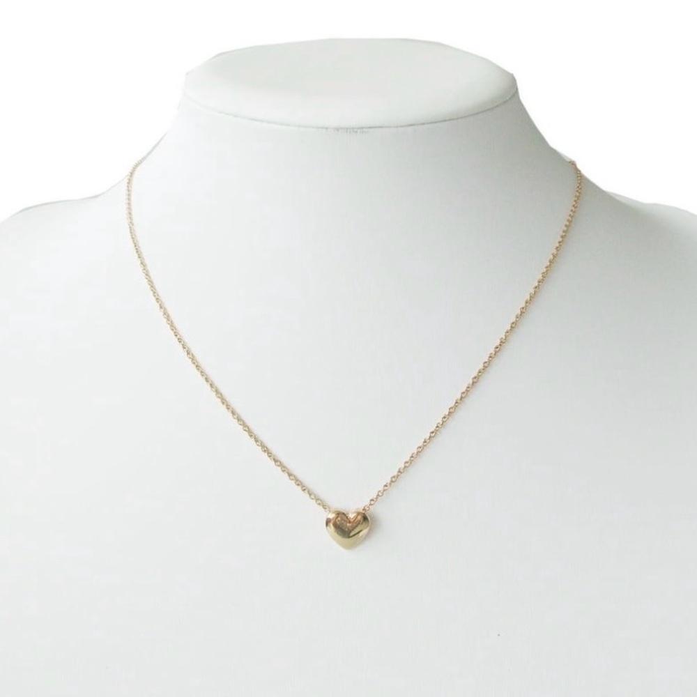 Time and Tru Women's Gold Tone Heart Pendant Necklace 18" with Extender